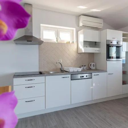Kala With Seaview On Island - By Ta Leut Agency 아파트 칼리