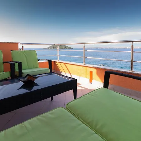 Kala With Seaview On Island - By Ta Leut Agency
