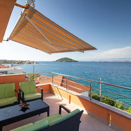 Apartment Kala With Seaview On Island - By Ta Leut Agency *