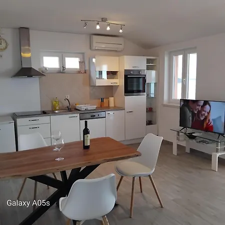 Apartment Kala With Seaview On Island - By Ta Leut Agency