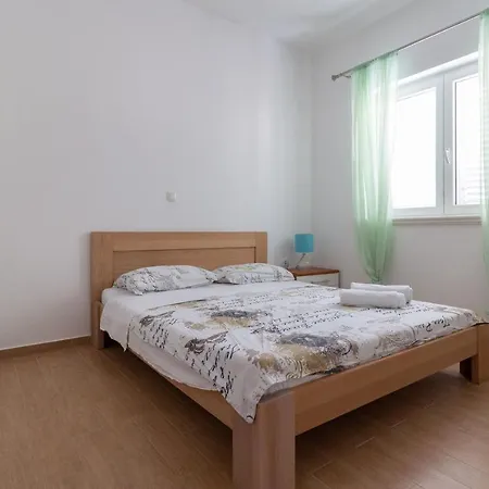 Apartment Kala Kali